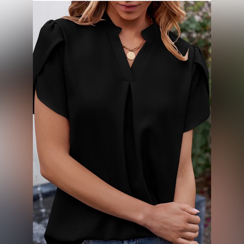 ✨Black Pleated Short Sleeve Blouse with Mandarin Collar